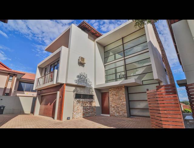 5 BEDROOM HOUSE FOR SALE IN IZINGA